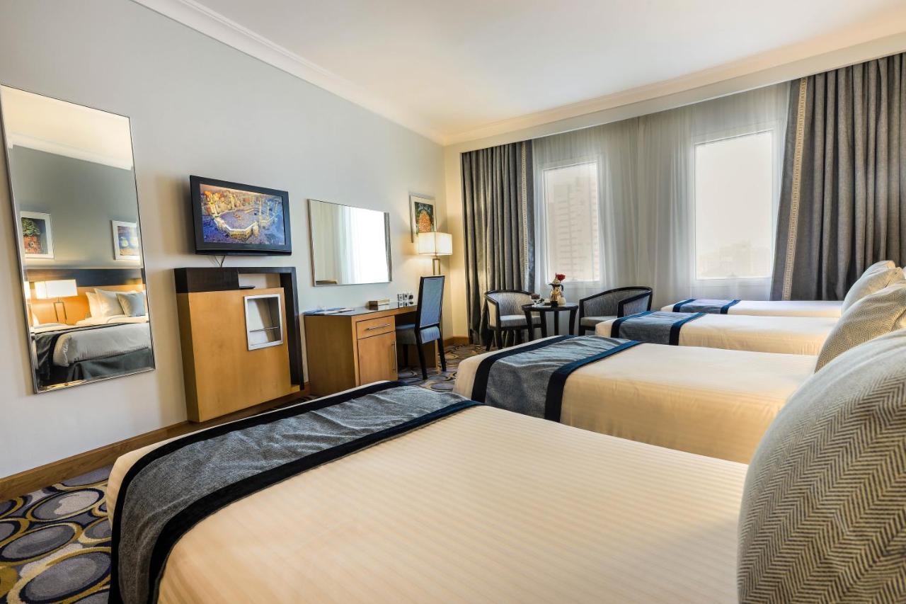 Elaf Al Mashaer Hotel Makkah Mekka Kültér fotó A room at the hotel