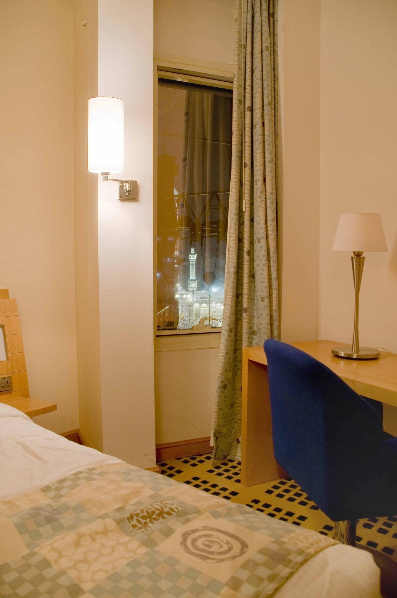 Elaf Al Mashaer Hotel Makkah Mekka Kültér fotó A room at the hotel