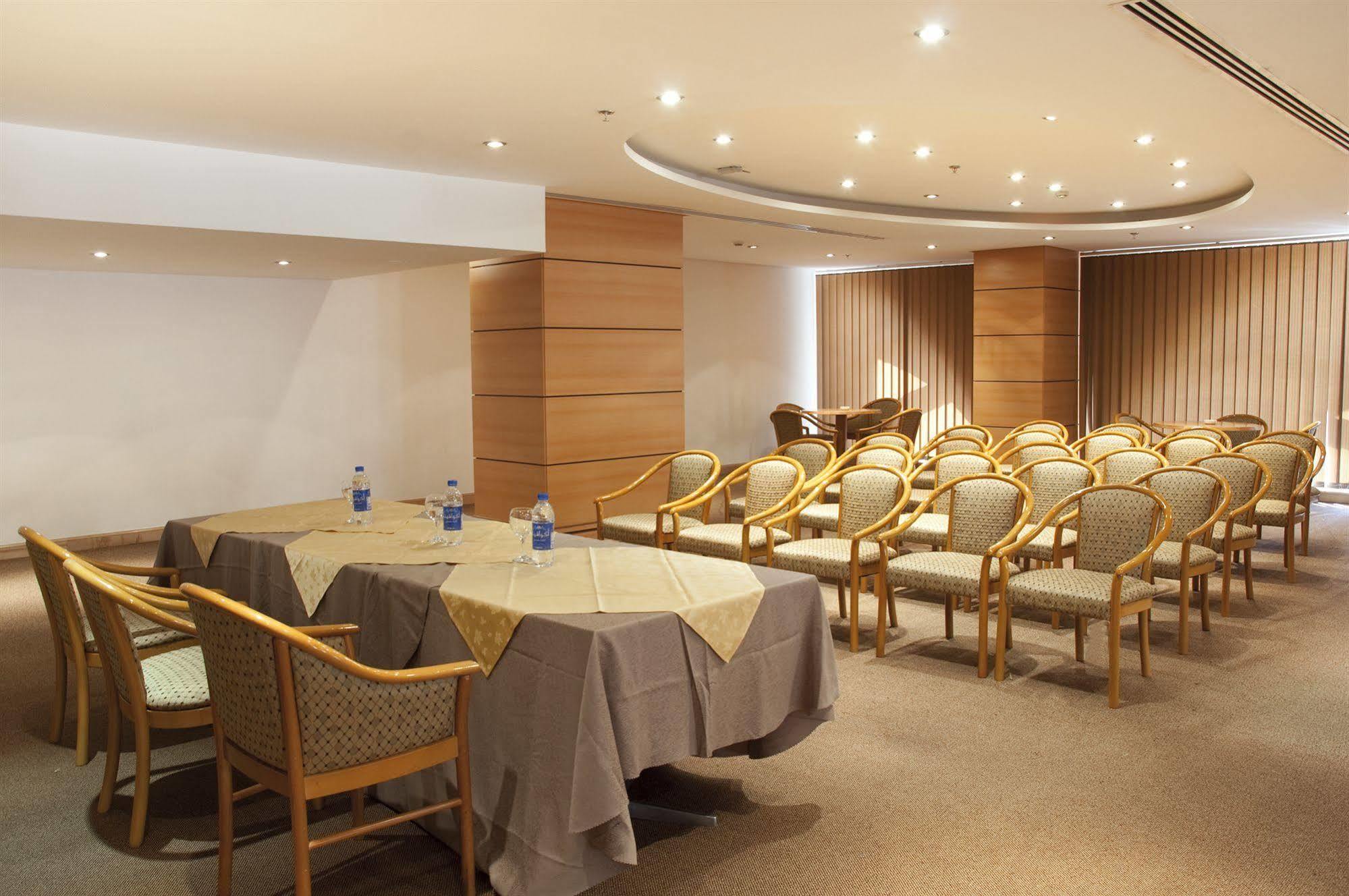 Elaf Al Mashaer Hotel Makkah Mekka Kültér fotó The meeting room